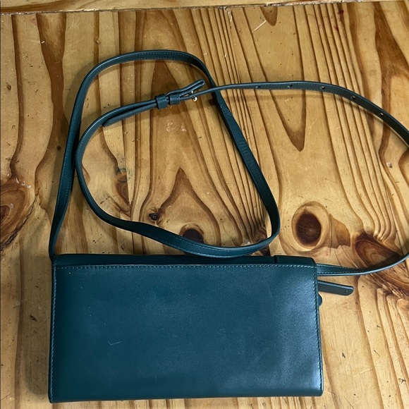RADLEY LONDON Flapover Phone/credit card crossbody Blue Leather Crossbody Bag - Picture 5 of 12